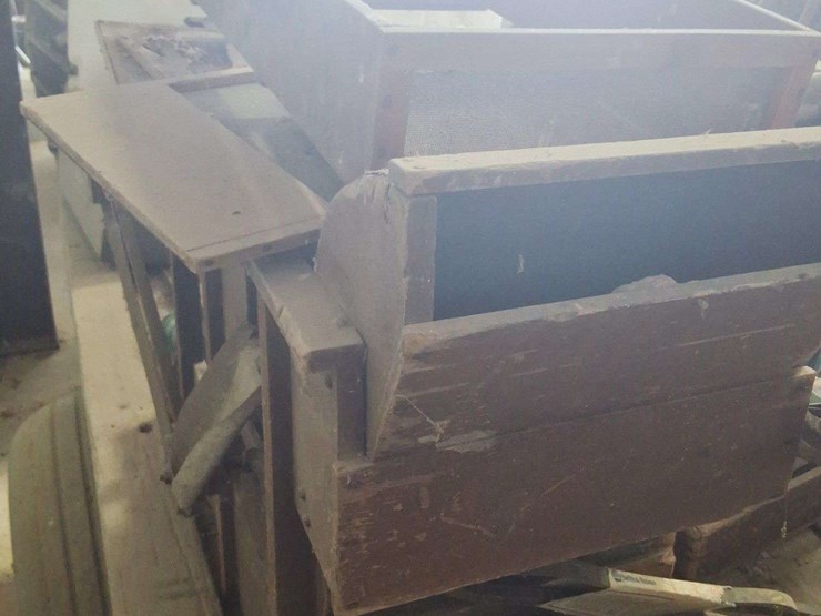 1635-gallon-poly-tank,-held-liquid-fertilizer-and-water-image-6