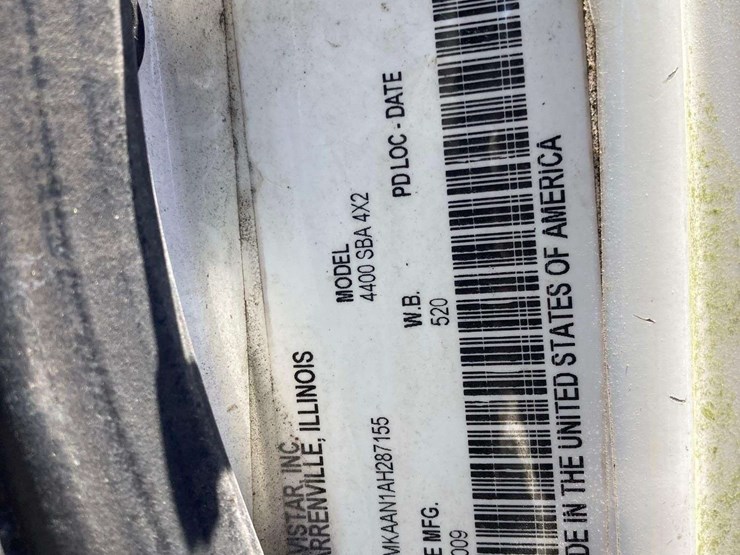 2010-international-durastar-4400-image-5