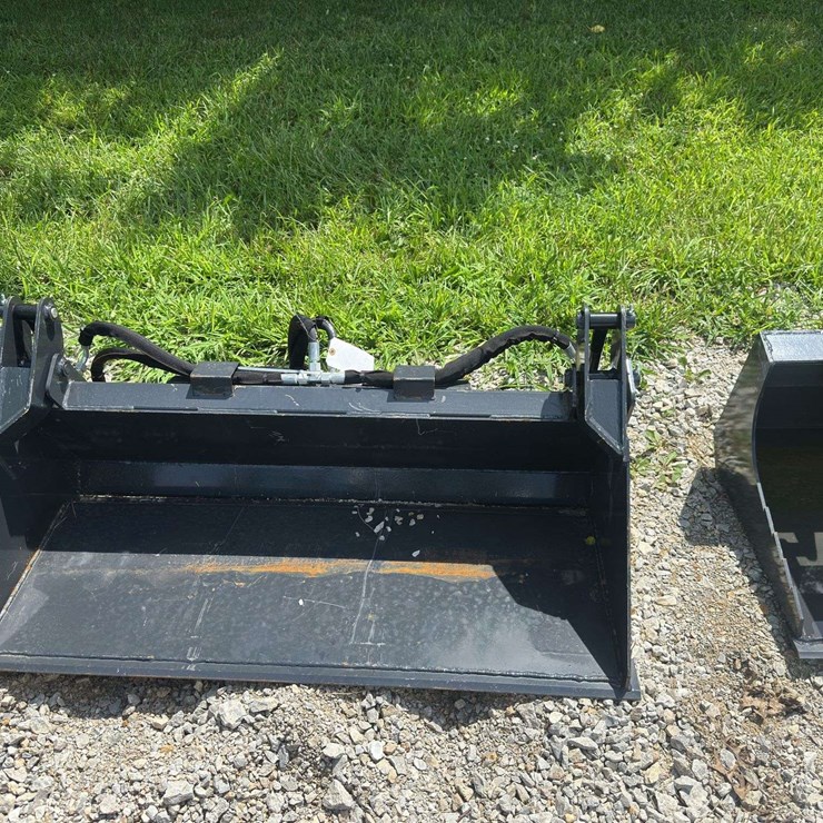 Mini Combination Bucket Attachment