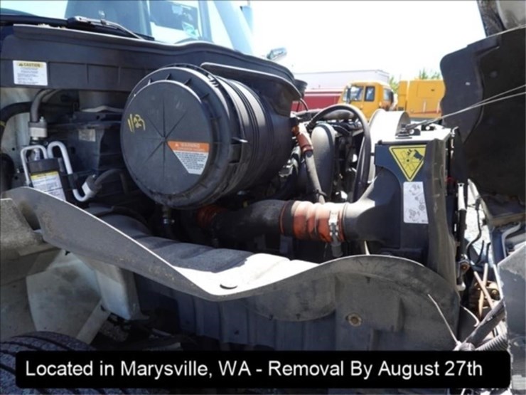 2009-international-durastar-4300-image-8