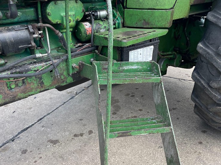 john-deere-4630-image-11