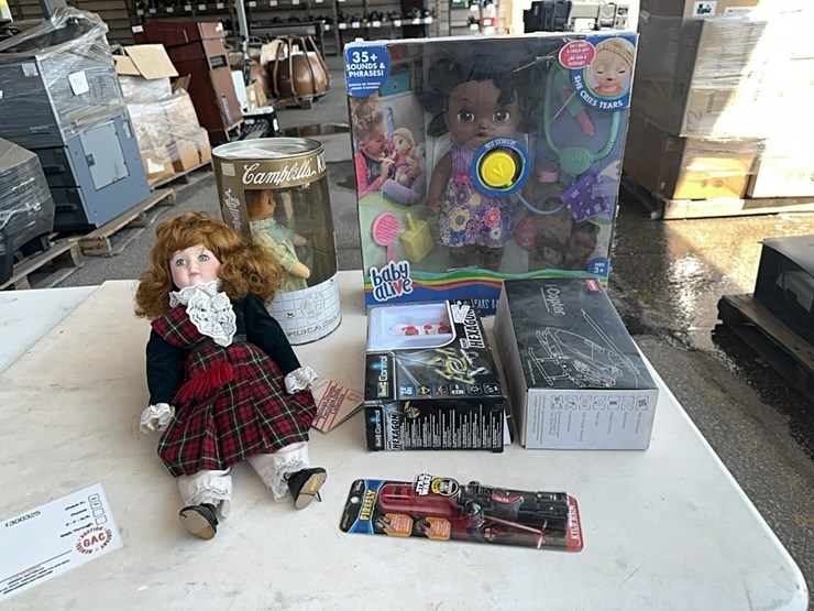 lot#----children's-dolls-and-icopter-image-1