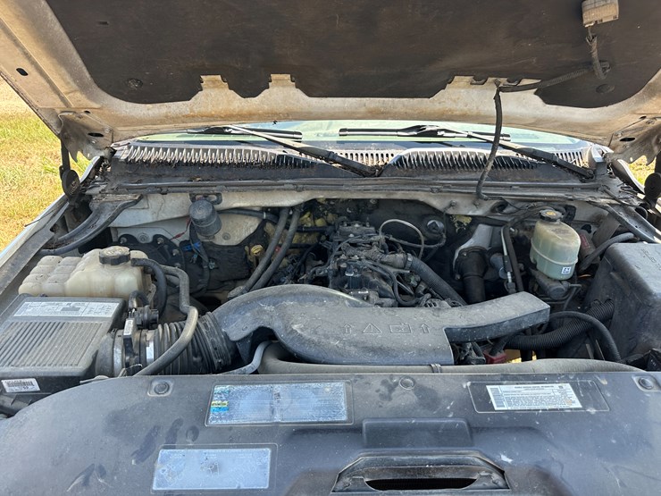2002-chevrolet-2500-image-48
