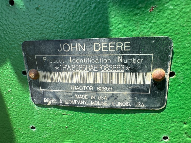 2014-john-deere-8285r-image-74