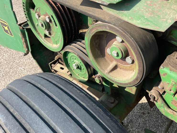 john-deere-3970-image-32