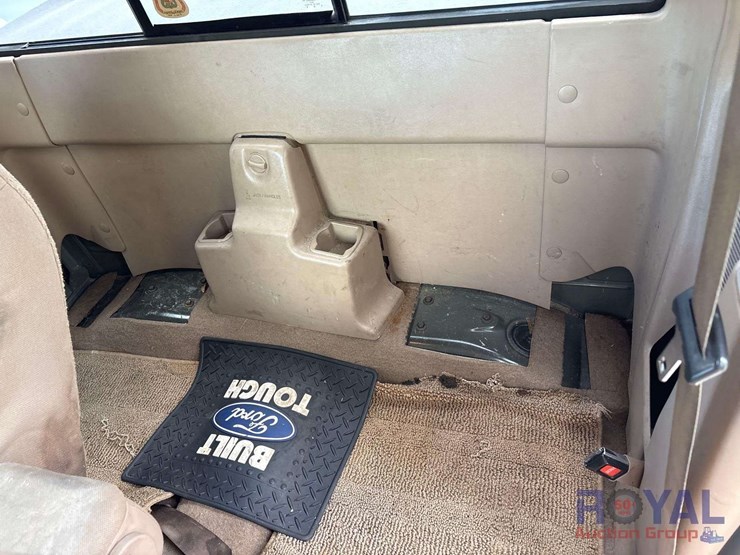 2002-ford-ranger-xl-image-8