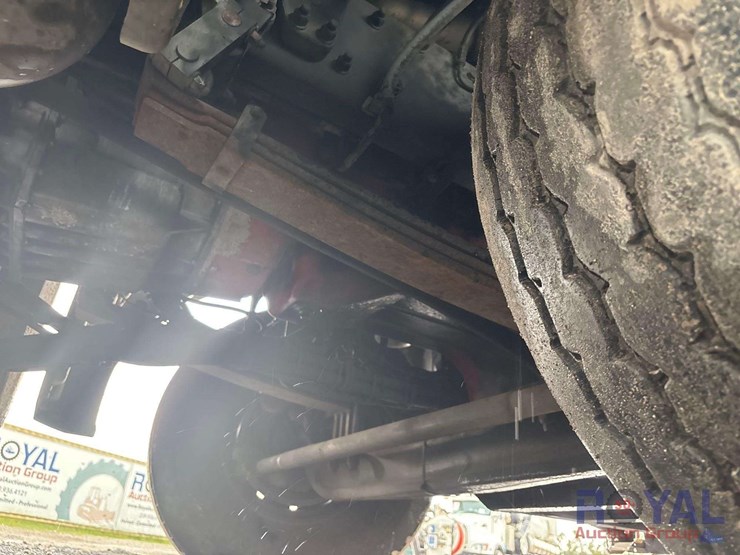 2016-kenworth-t880-image-39