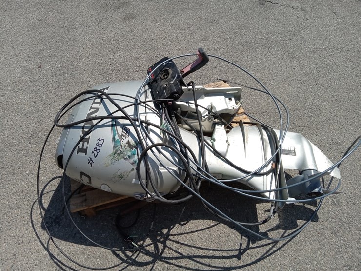 lot#--honda-four-stroke-boat-motor-image-1