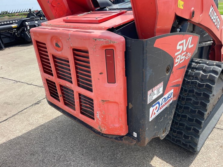 kubota-svl95-2s-image-28