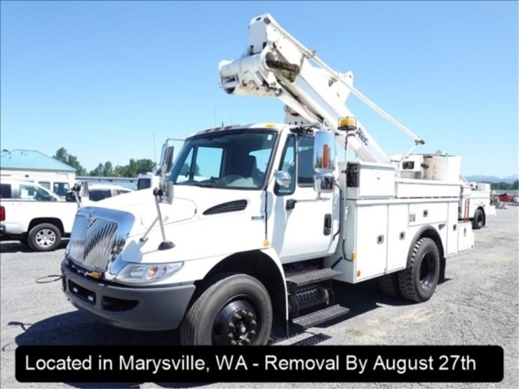 2009-international-durastar-4300-image-1
