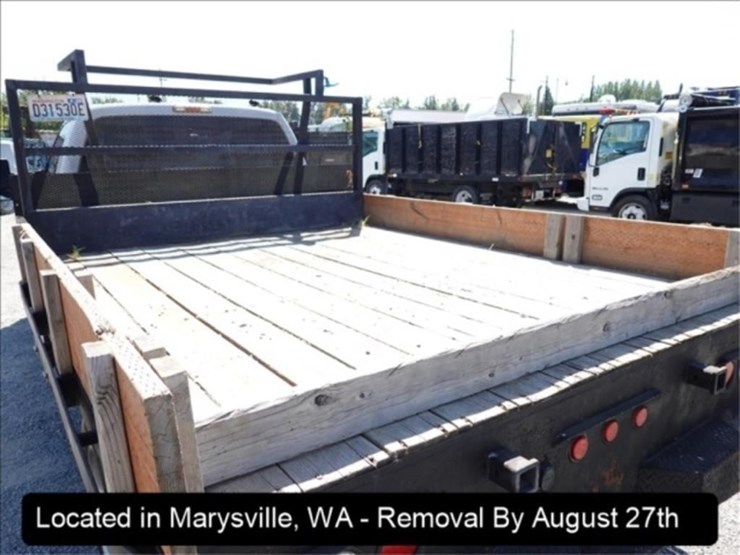 2014-ford-f550-image-24