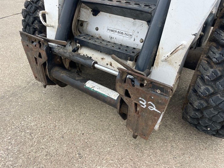 bobcat-s250-image-13