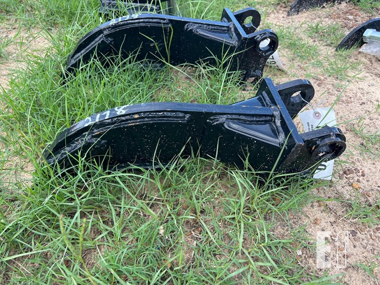 unused-future-mini-excavator-ripper-image-1