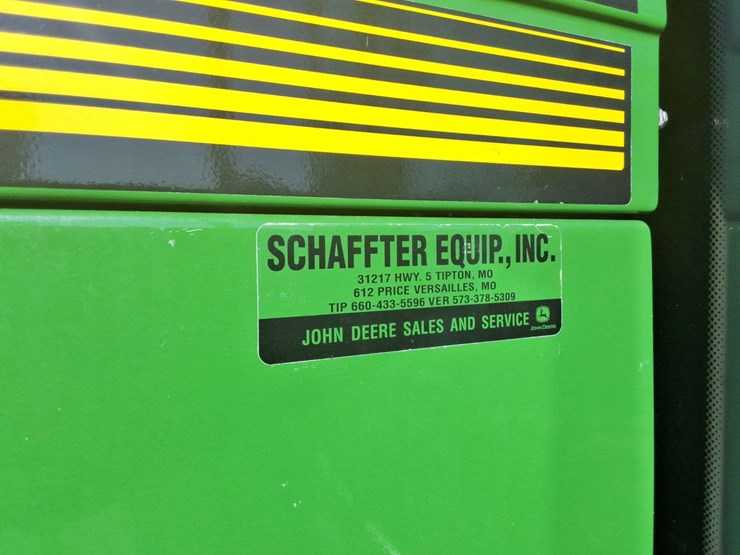 2000-john-deere-8310-image-25