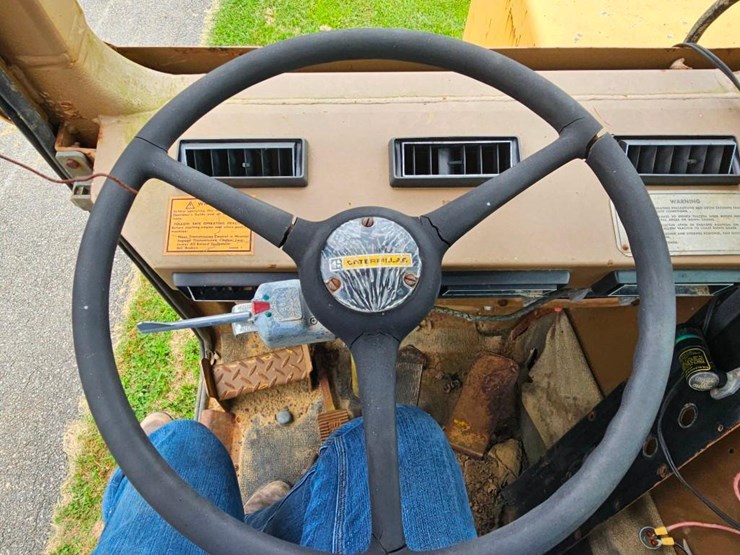 1979-caterpillar-613b-image-17