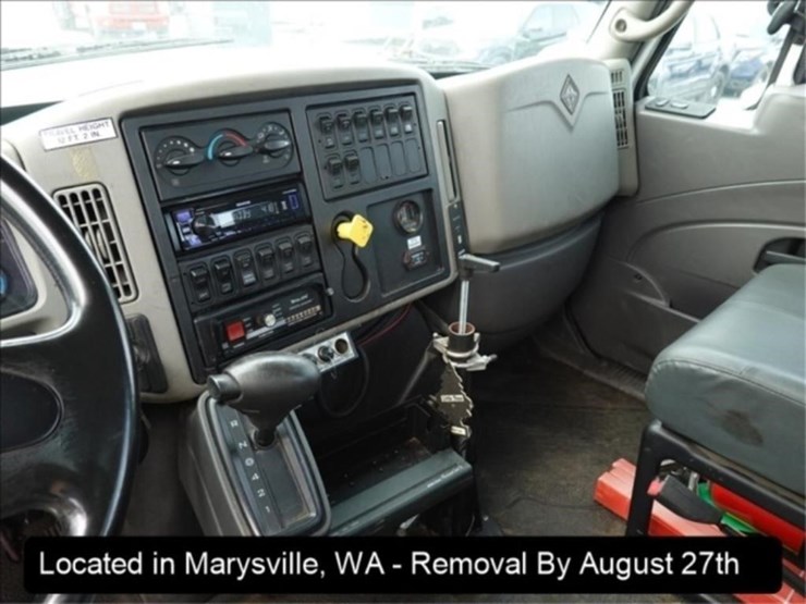 2008-international-durastar-4300-image-19