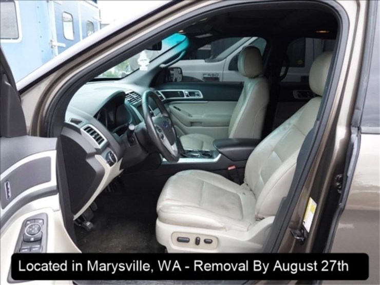 2015-ford-explorer-image-4