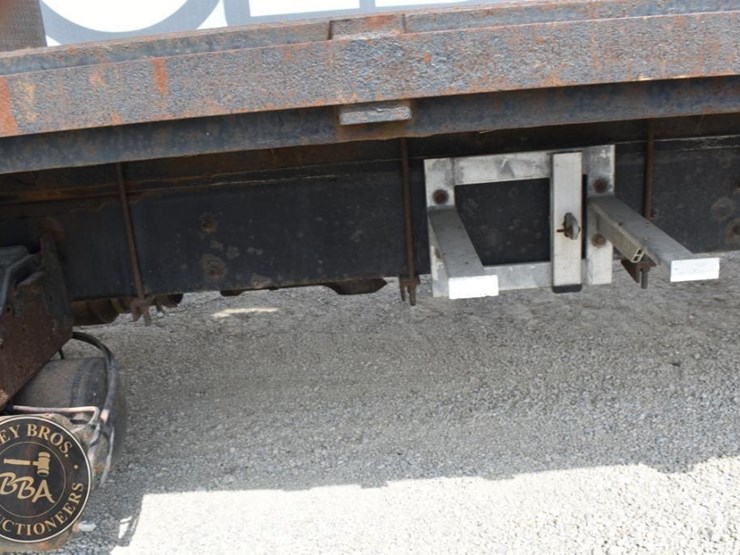 2013-international-durastar-4400-image-33