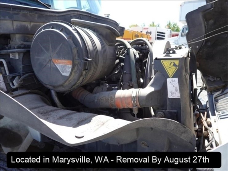 2009-international-durastar-4300-image-8