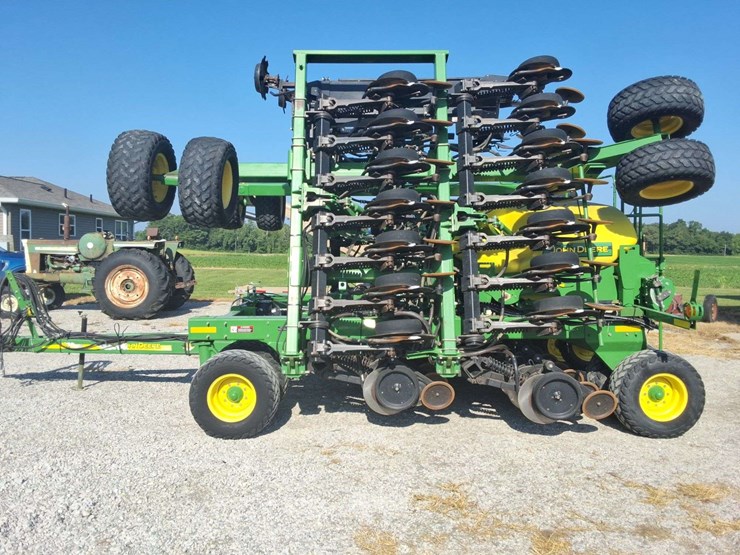 2003-john-deere-1890-ccs-image-3