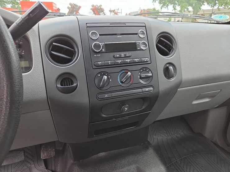 2008-ford-f150-xl-image-29