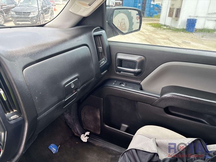2016-chevrolet-silverado-image-14