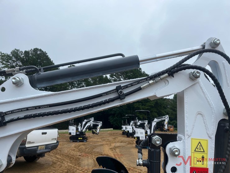 unused-2025-tk13-mini-crawler-excavator-image-8