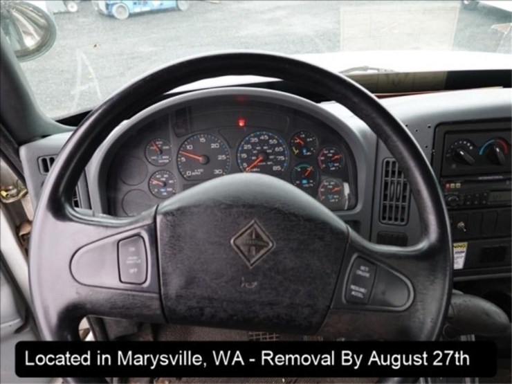 2003-international-durastar-4300-image-21