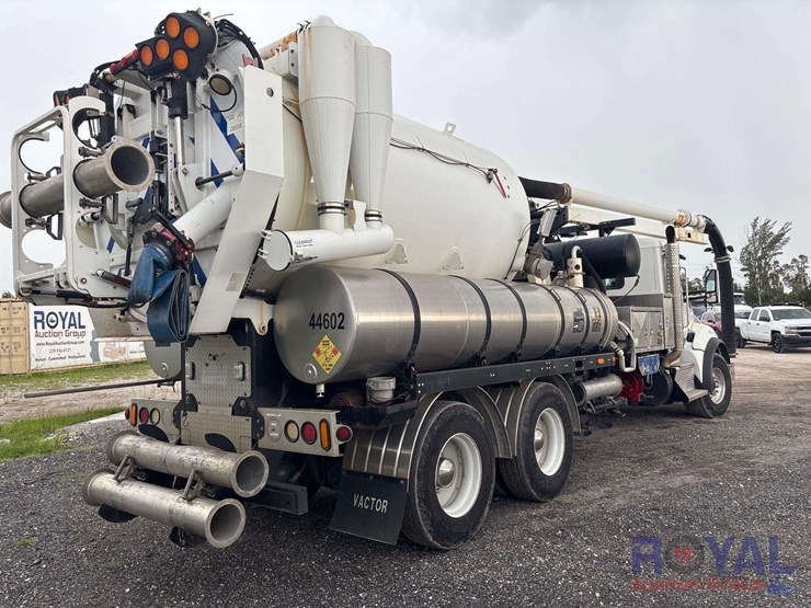 2016-kenworth-t880-image-3