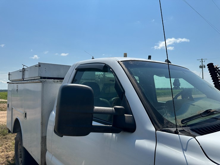 2002-chevrolet-2500-image-37