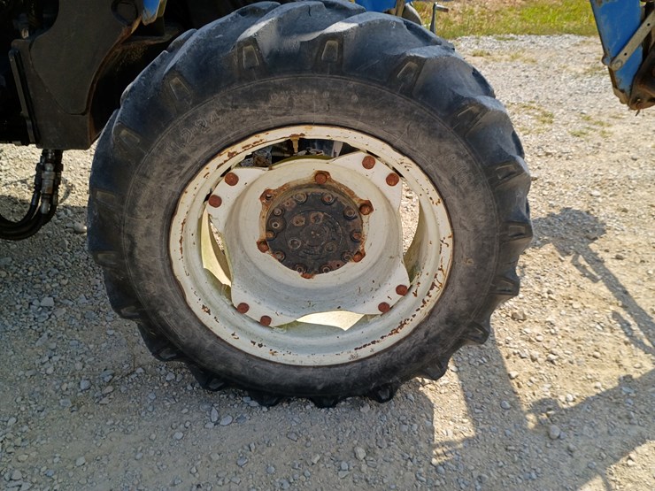 2009-new-holland-t4030-image-43