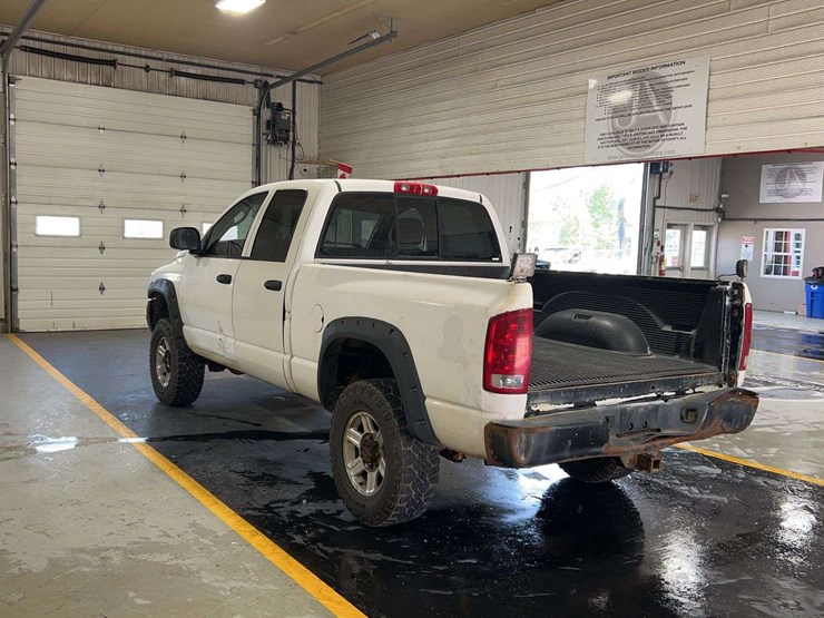 2003-dodge-ram-2500-image-3