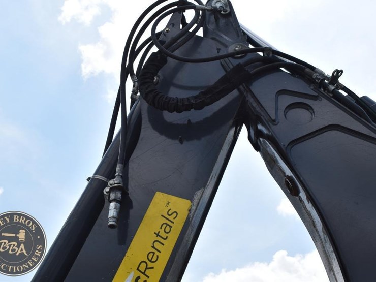 2018-deere-410l-37589-image-34