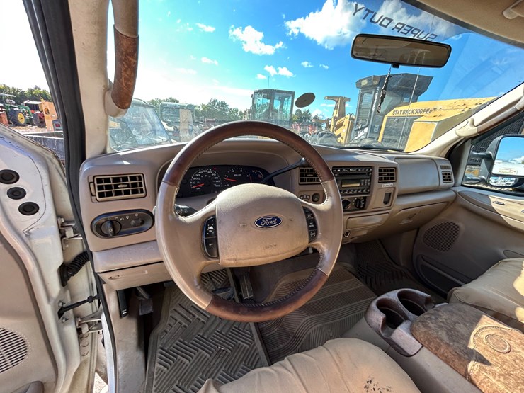 2004-ford-f250-image-13
