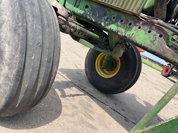 john-deere-4630-image-19