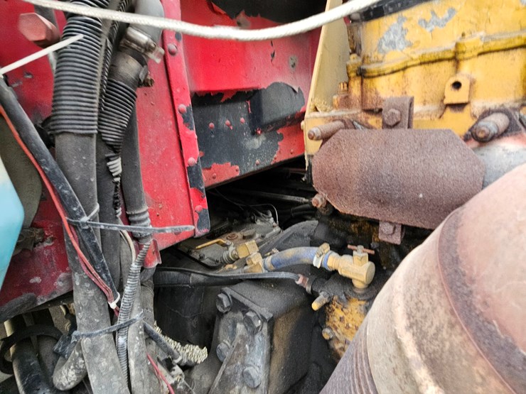 2003-peterbilt-379-image-52