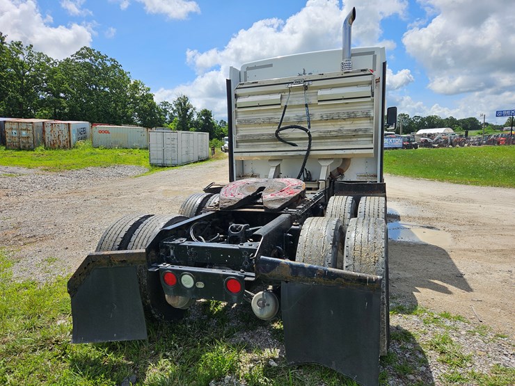 2005-kenworth-t600-image-20
