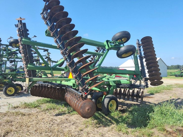 john-deere-630-image-6