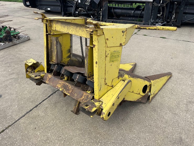 john-deere-3970-image-44