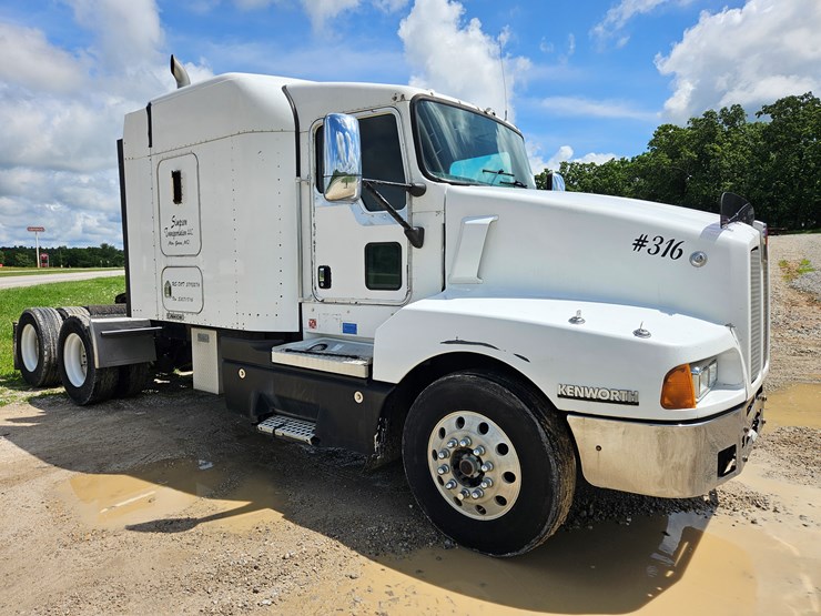 2005-kenworth-t600-image-40