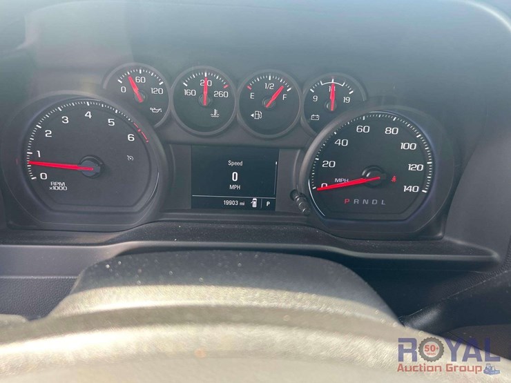 2021-chevrolet-silverado-1500-image-12
