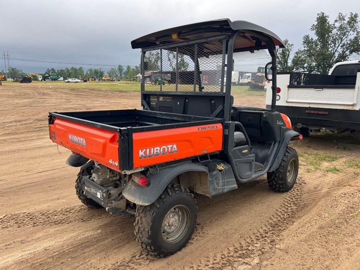 2016-kubota-rtv-x900-image-3