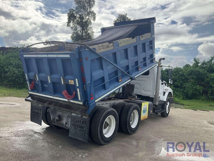 2018-international-workstar-7400-image-3