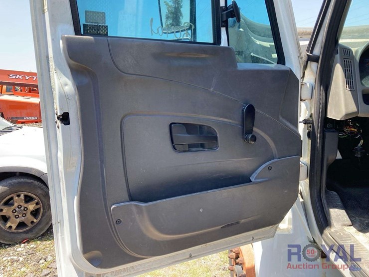 2010-international-durastar-4400-image-15