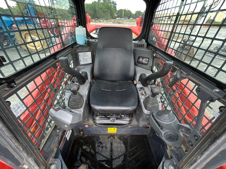 2024-kubota-svl97-2-image-16