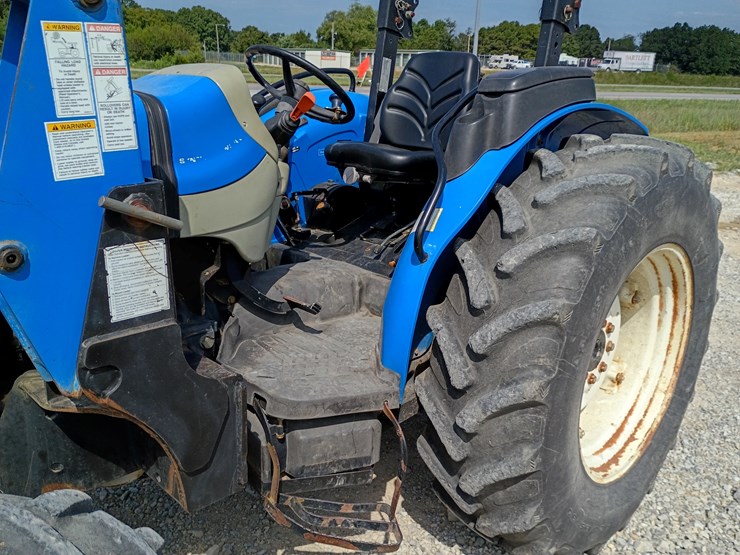 2009-new-holland-t4030-image-24