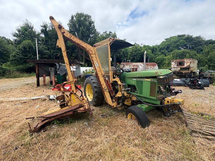 2000-john-deere-6310-image-2
