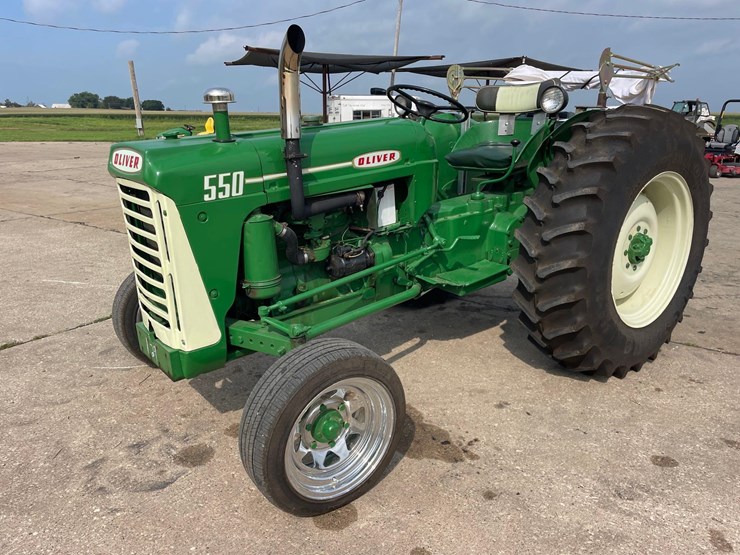 oliver-550-image-1