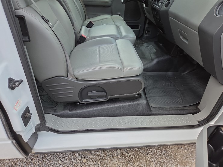 2008-ford-f150-xl-image-10