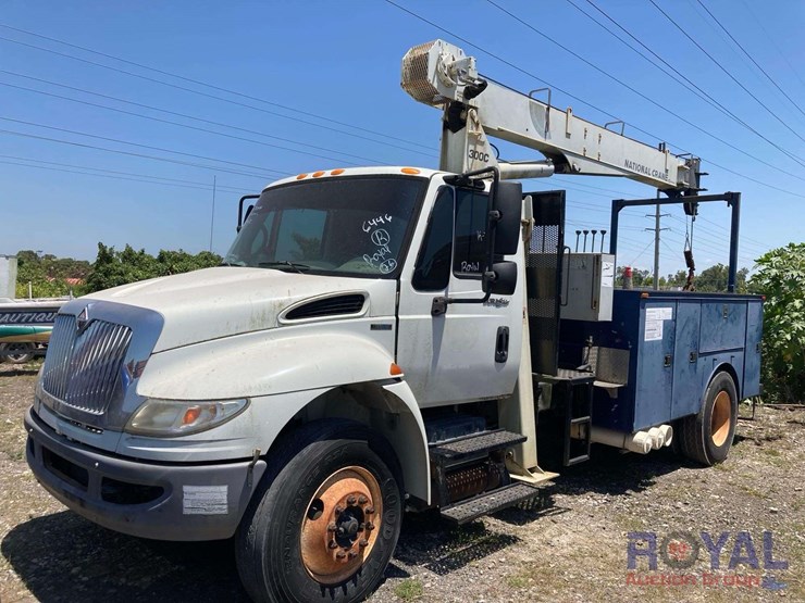2010-international-durastar-4400-image-1